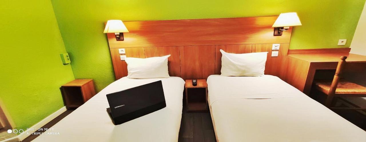 Glisy Hotel 외부 사진