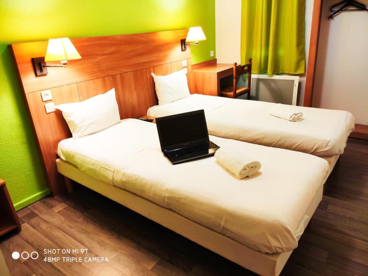 Glisy Hotel 외부 사진