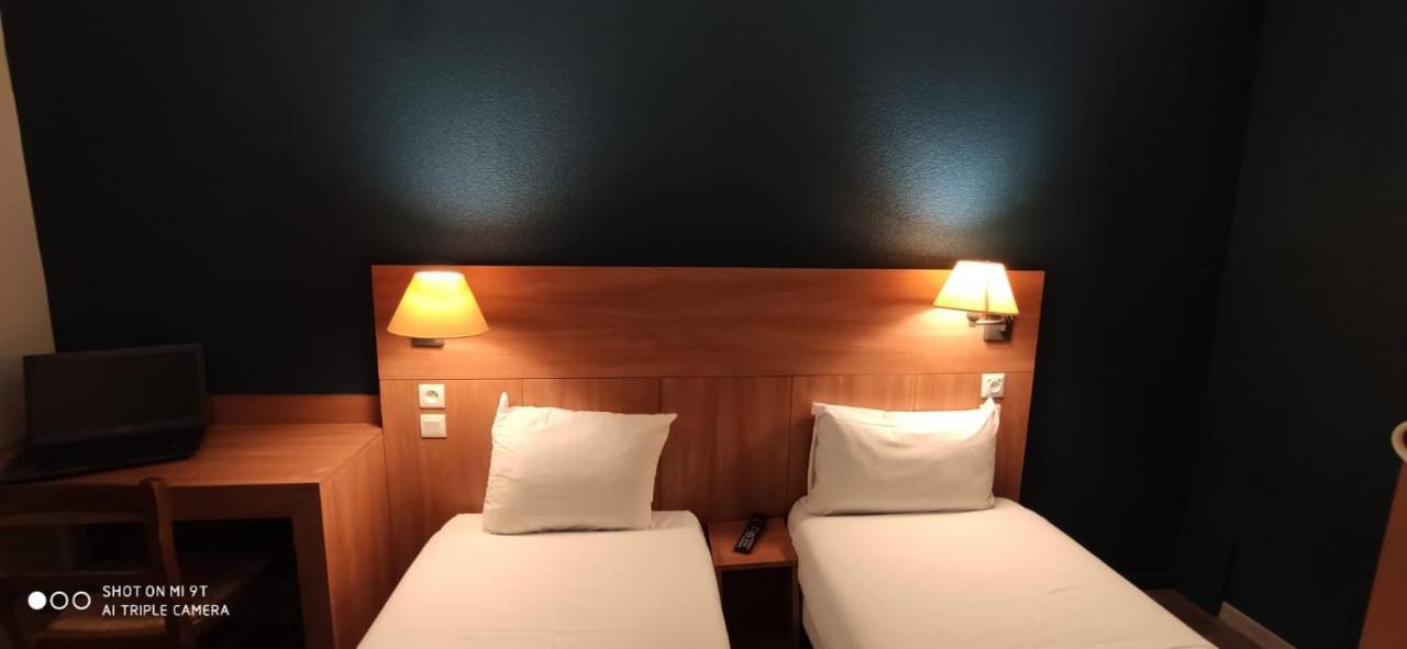 Glisy Hotel 외부 사진
