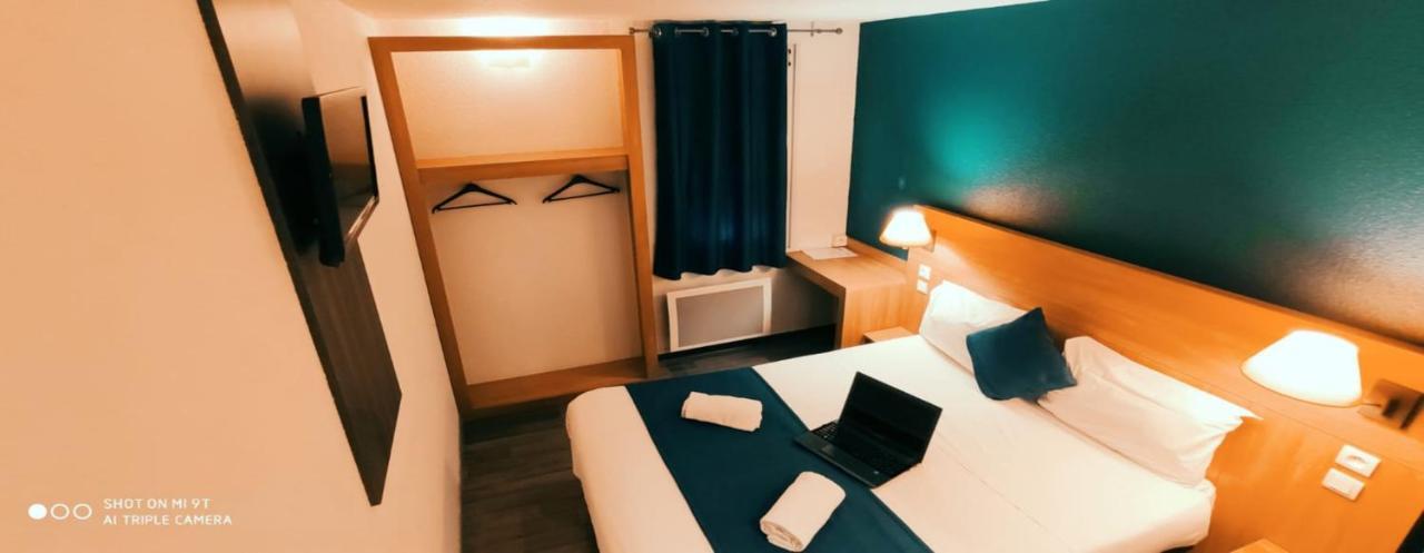 Glisy Hotel 외부 사진